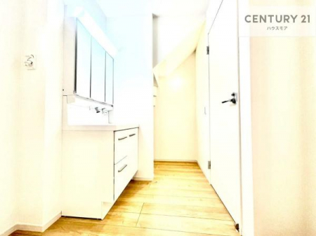 ʑEʏ@gȂ𐮂ʏ́A厖łI̐̂镵͋CoIC悭g܂BLXXy[XłˁI