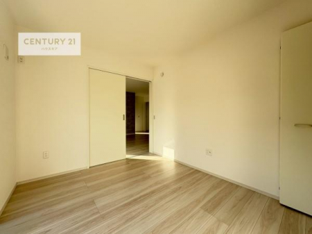 m@VvɃfUCĂ邽߁AƋIт܂I
Cɓ̉ƋuĂ낰Ԃ邱Ƃł܂B