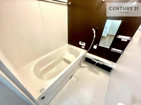 @l͋̕C̃oX[́AVbNȃfUCŃoX^C[I
d撣Ă邲JɂD݂̓̓܂āAył݂Ă͂ł傤H