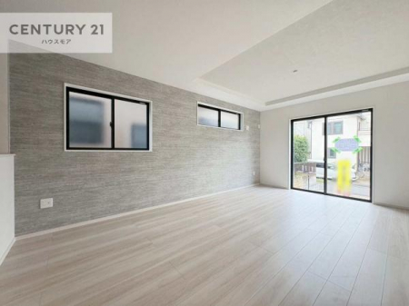 rO@SnǂrO͉ƑRƏW܂܂BƑcR̎ԂłBƑƁAw[Ԃ߂łˁB邭JIȋԂłB