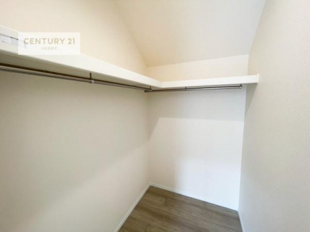 [@EH[NCN[[bgtłB̂mȂǂ[ĂłˁIɂ@ȂǋGߕ̑傫ȉƓd[ł܂B