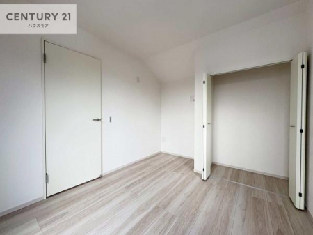 m@[Xy[XĂ܂IXbLڂ鎖ł܂ˁB
ƋI΂ȂVvȃfUCׁ̈AƋI΂Cɓ̋ԍ肪łłˁB