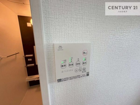 ̑@g[tĂ閣͓IȎdlłI~̓q[gVbN̗\hɂg܂B
J̓ł󕨂̂ŁA󕨂ߍ݂ɂI