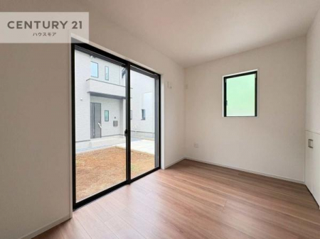 rOȊŐ@VvɃfUCĂ邽߁AƋIт܂I
Cɓ̉ƋuĂ낰Ԃ邱Ƃł܂B