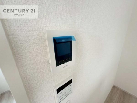 ̑@TVj^[tC^[złql̂ԒȂǂSłˁB
{^ЂƂłC̏ƂƂ̂II[goXB