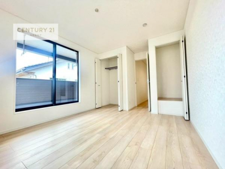 rOȊŐ@[Xy[XĂ܂IXbLڂ鎖ł܂ˁB
ƋI΂ȂVvȃfUCׁ̈AƋI΂Cɓ̋ԍ肪łłˁB