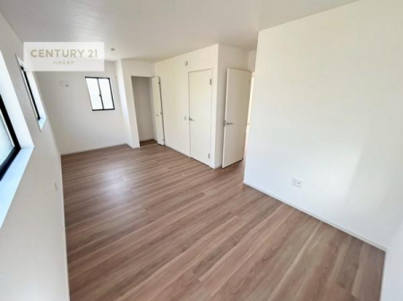 rOȊŐ@Ԏd؂p邱ƂŁAQXy[XƍƃXy[XȂǗpr𕪂ĎgmBCtX^C̕ωɂΉ₷A_̂ԎłI