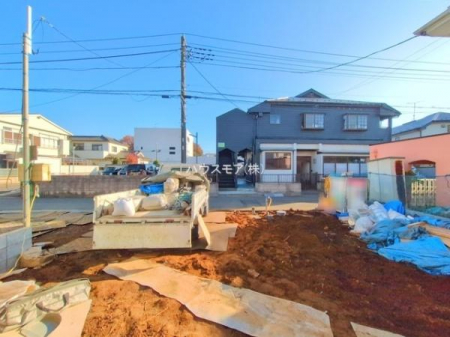 ԏ@ԃXy[X2䕪܂IZJhJ[͂AoCN⎩]ԂȂǂuꏊɍ܂B