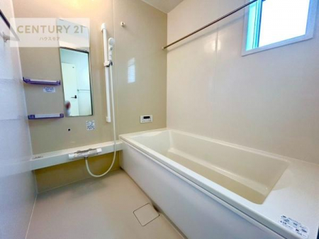 @Ƃ̂oX[IKȃoX^C܂I
1̔ƖĂfGȃN[[VԂɂȂ肻łˁB