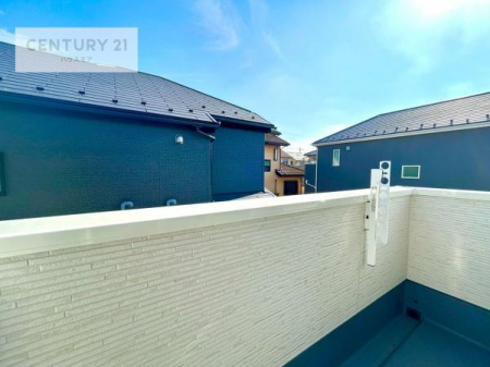 Z˂̒]ʐ^@ꂽɂ͐nJIȎԂy߂܂BC̗ǂʂ蔲X݂łI