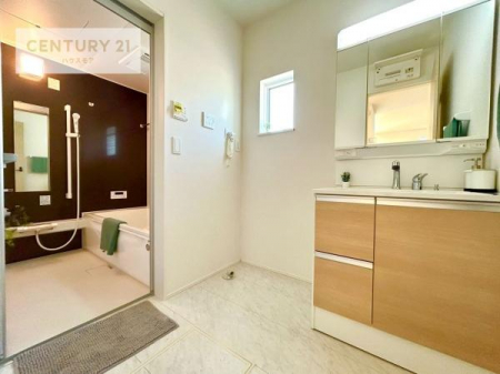 ʑEʏ@t̖邢ʎłICɓւłĐɕۂƂł܂IRނ̂łς̎dオǂȂ܂ˁI