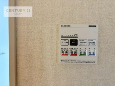 ̑@g[tĂ閣͓IȎdlłI~̓q[gVbN̗\hɂg܂B
J̓ł󕨂̂ŁA󕨂ߍ݂ɂI