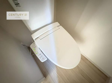 gC@1E2KɃgC܂I̖Zԑт҂ɂ݂łˁBƂ̂gCłꂪ₷łI