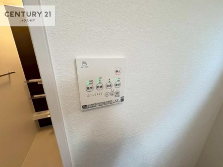 ̑@g[tĂ閣͓IȎdlłI~̓q[gVbN̗\hɂg܂B
J̓ł󕨂̂ŁA󕨂ߍ݂ɂI