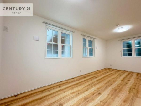 m@CtX^Cɍ킹2ɕ邱Ƃ\łI
VvɃfUCĂ邽߁AƋIт܂B