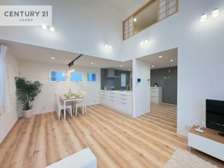 rO@؂ȉƑW܂邩炱LDKɂ͂肽B
qCɏ΂Ȃ瑖ĂpuLƂɂėǂvƎvuԂłB