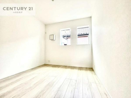 q@|oȂ́Aql̂ƂĂSłI
[Xy[X[Ă̂ŎU炩TbƕЕt܂I