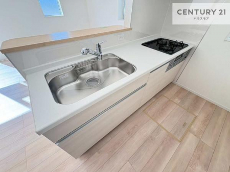 Lb`@lC̑ΖʎVXeLb`̗pĂ܂IƑ̃R~jP[VRƑ݌vłB
qlɂڂ͂̂ŊłˁBLXgĉKɍƂi݂܂B