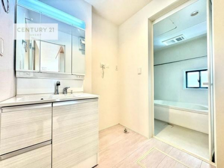 ʑEʏ@Oʋdl̐ʏ́AgȂ݂₷I͎[ɂȂĂ܂BhC[₨ϓЕt̂ŐʑXbLƌ邱Ƃo܂I