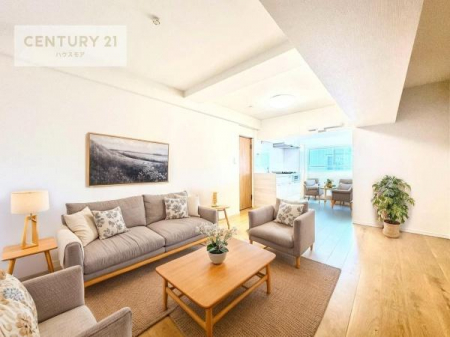 rO@ƋCGp[XłBSnǂrO͉ƑRƏW܂܂BƑcR̎ԂłBƑƁAw[Ԃ߂łˁB邭JIȋԂłB