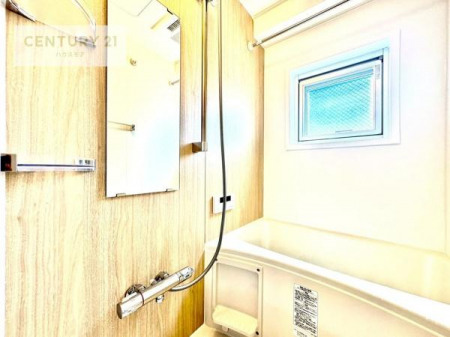 @1̔ƖĂ闁łB
̑fGȃN[[VꏊłˁB