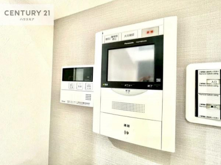 ̑@TVj^[tC^[złql̂ԒȂǂSłˁB
{^ЂƂłC̏ƂƂ̂II[goXB