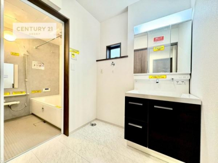 ʑEʏ@t̖邢ʎłICɓւłĐɕۂƂł܂IRނ̂łς̎dオǂȂ܂ˁI