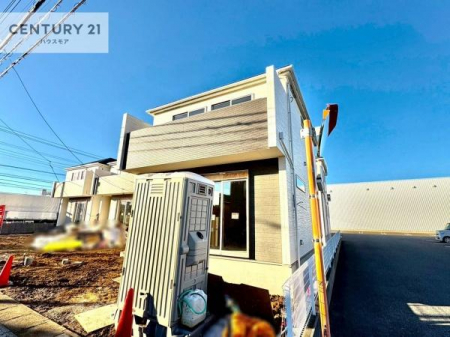 ԏ@ԃXy[X2䕪܂IZJhJ[͂AoCN⎩]ԂȂǂuꏊɍ܂B
