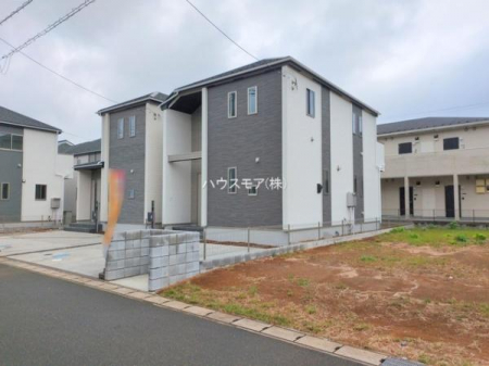 ԏ@ԃXy[X2䕪܂IZJhJ[͂AoCN⎩]ԂȂǂuꏊɍ܂B