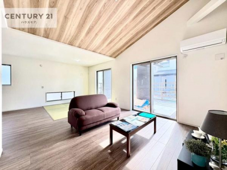 rO@傫ȑ炽Ղ̗z閾邢rOBĴ郊rOŉƑĉ났̎Ԃ߂܂B