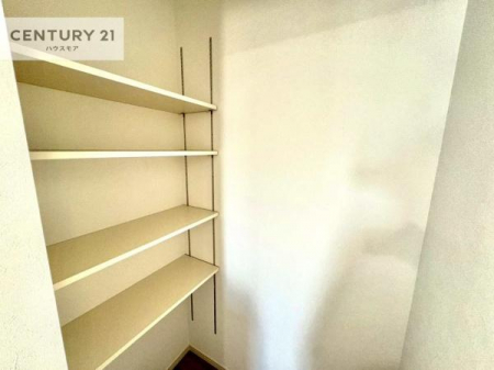 [@^̃t@~[N[NZ܂́A[͂ƉK˔ґȋԐ݌vBߗނobOAGߕ܂łЂƂ܂Ƃ߂ɂłAX̐ڂƃX}[gɁ