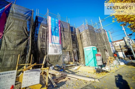 ԏ@ԃXy[X2䕪܂IZJhJ[͂AoCN⎩]ԂȂǂuꏊɍ܂B