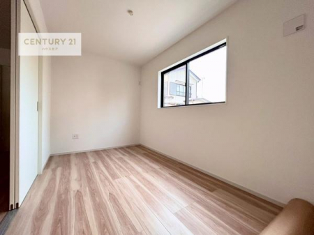 rOȊŐ@VvɃfUCĂ邽߁AƋIт܂I
Cɓ̉ƋuĂ낰Ԃ邱Ƃł܂B