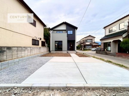 ԏ@ԃXy[X2䕪܂IZJhJ[͂AoCN⎩]ԂȂǂuꏊɍ܂B