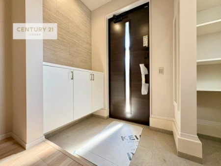 ց@V[YCN[NtłIV[YłȂxr[J[܂ݎ]ԁAAEghApiXbLƕЕt܂I