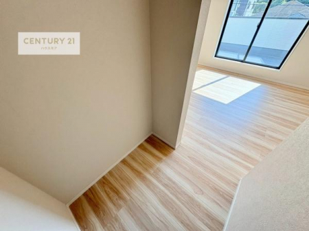 [@EH[NCN[[bgtłB̂mȂǂ[ĂłˁIɂ@ȂǋGߕ̑傫ȉƓd[ł܂B