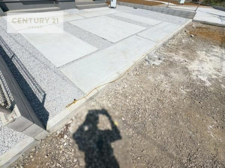 ԏ@ԃXy[X2䕪܂IZJhJ[͂AoCN⎩]ԂȂǂuꏊɍ܂B