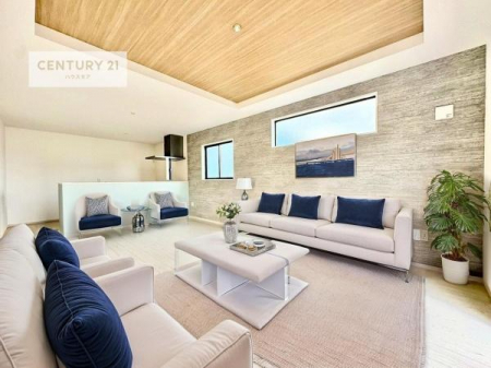 rO@ƋCGp[XłBSnǂrO͉ƑRƏW܂܂BƑcR̎ԂłBƑƁAw[Ԃ߂łˁB邭JIȋԂłB