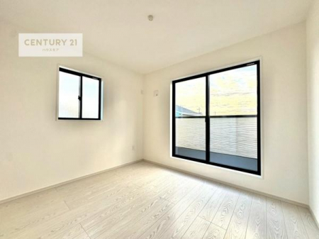 rOȊŐ@VvɃfUCĂ邽߁AƋIт܂I
Cɓ̉ƋuĂ낰Ԃ邱Ƃł܂B