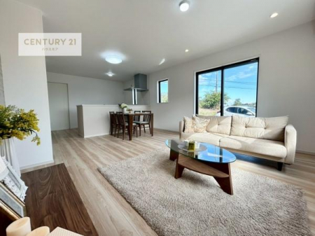 rO@ƋCGp[XłBSnǂrO͉ƑRƏW܂܂BƑcR̎ԂłBƑƁAw[Ԃ߂łˁB邭JIȋԂłBynwJÒz