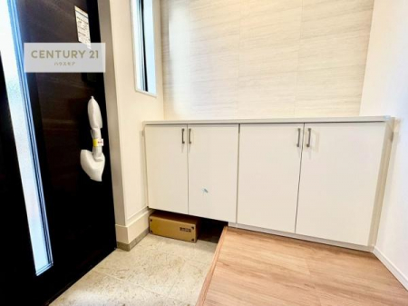 ց@V[Y{bNXtȂ̂ŁAւЕt|₷łI
XbLւŌ˂JuԁÂSnԂo}Ă܂B
