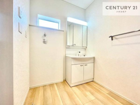 ʑEʏ@t̖邢ʎłICɓւłĐɕۂƂł܂IRނ̂łς̎dオǂȂ܂ˁI