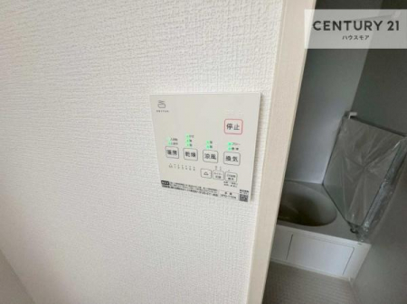 ̑@g[tĂ閣͓IȎdlłI~̓q[gVbN̗\hɂg܂B
J̓ł󕨂̂ŁA󕨂ߍ݂ɂI