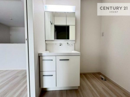 ʑEʏ@Oʋdl̐ʏ́AgȂ݂₷I͎[ɂȂĂ܂BhC[₨ϓЕt̂ŐʑXbLƌ邱Ƃo܂I