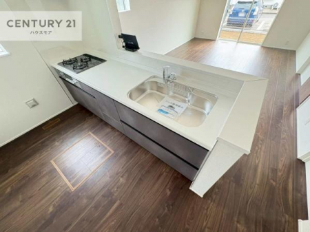 Lb`@lC̑ΖʎVXeLb`̗pĂ܂IƑ̃R~jP[VRƑ݌vłB
qlɂڂ͂̂ŊłˁB[͂܂I