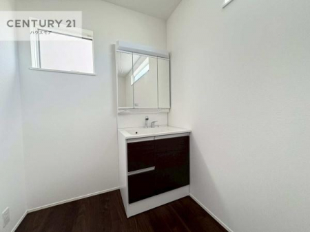 ʑEʏ@Oʋdl̐ʏ́AgȂ݂₷I͎[ɂȂĂ܂BhC[₨ϓЕt̂ŐʑXbLƌ邱Ƃo܂I