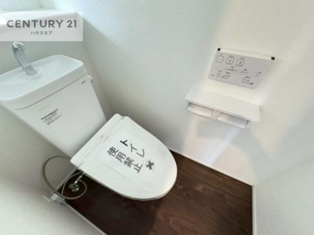 gC@1E2KɃgC܂I̖Zԑт҂ɂ݂łˁBƂ̂gCłꂪ₷łI