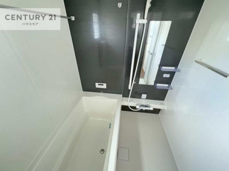 @LXoXň̔tbVBL΂̂ŁAɂƐZ܂ˁĨoX^Cy݂ɂȂ܂B