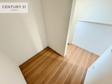 ̑@2Kɂ̓z[N[NI
傫ȉוXgbNpiXbL[邱Ƃł܂B