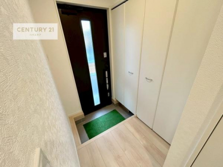 ց@V[Y{bNXtȂ̂ŁAւЕt|₷łI
XbLւŌ˂JuԁÂSnԂo}Ă܂B
